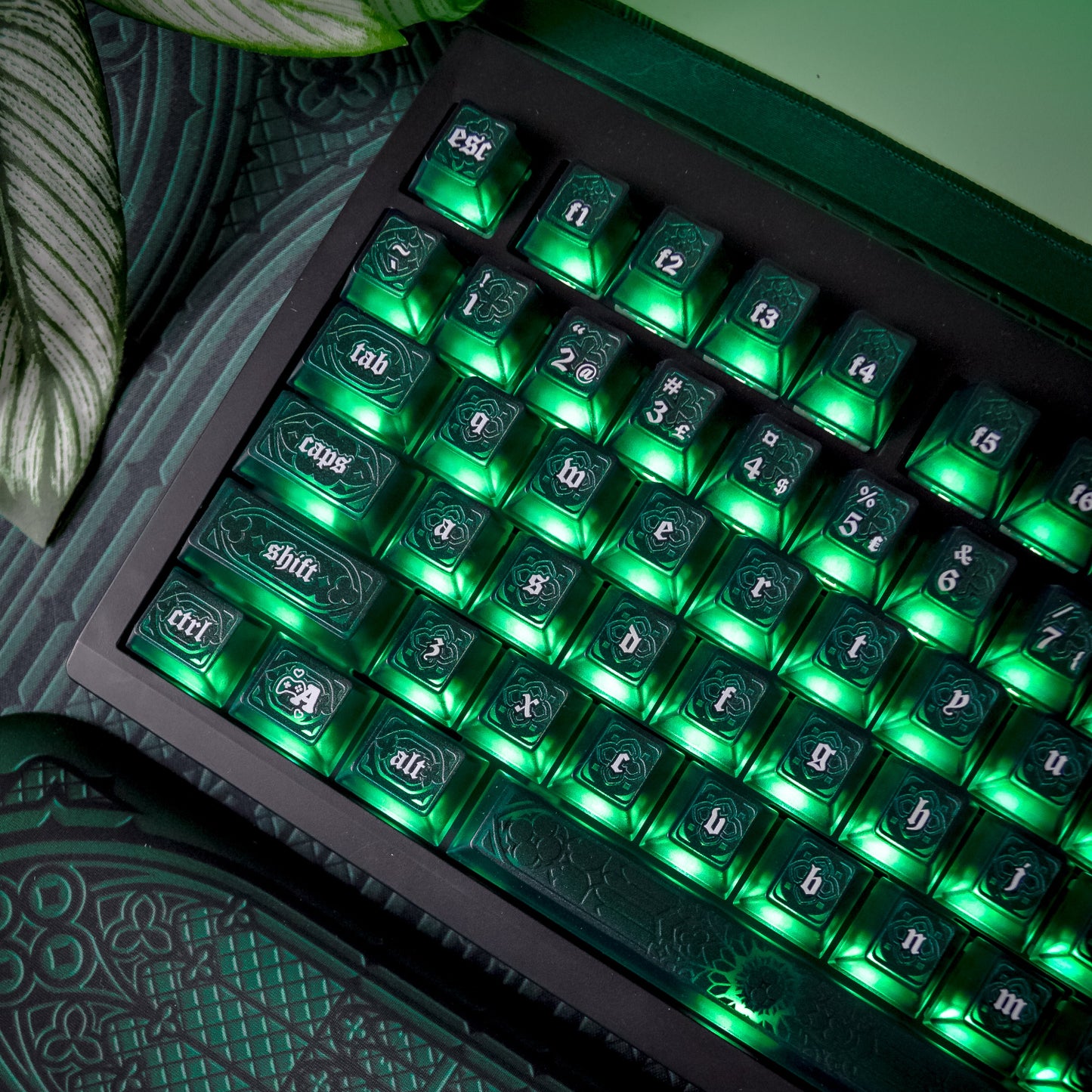 Gohtic Emerald Green | Appaz keycap set | Danish, Norwegian and Swedish